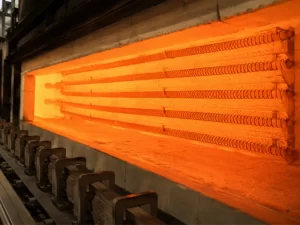 SGHT ODS FeCrAl heating wire in an industrial heat treatment furnace with high-temperature performance and excellent sag resistance bannner